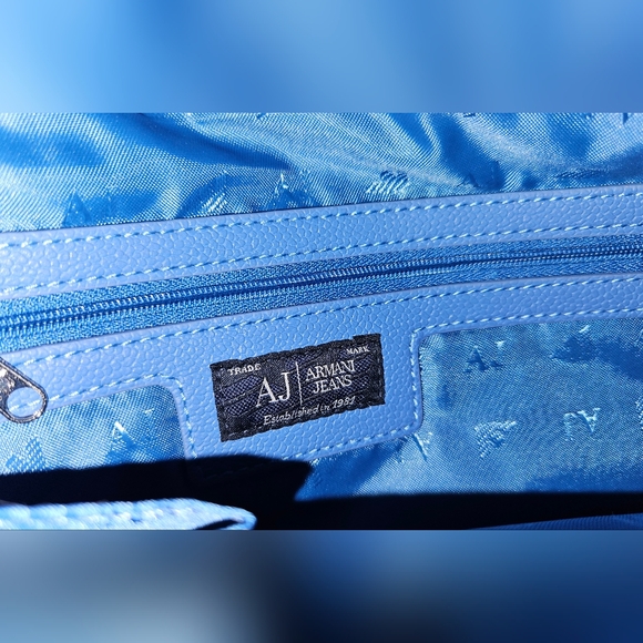 Armani Jeans Bag - Picture 8 of 12